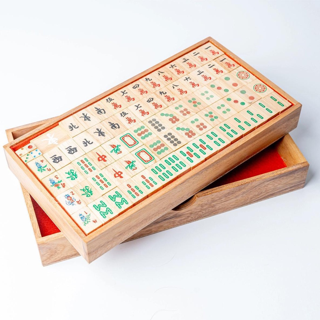 [180213997608] Mahjong Game Set