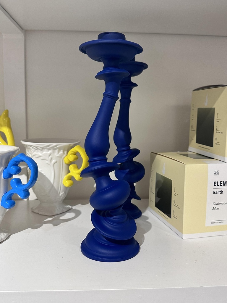 [6483084] Wavy Candle Holder